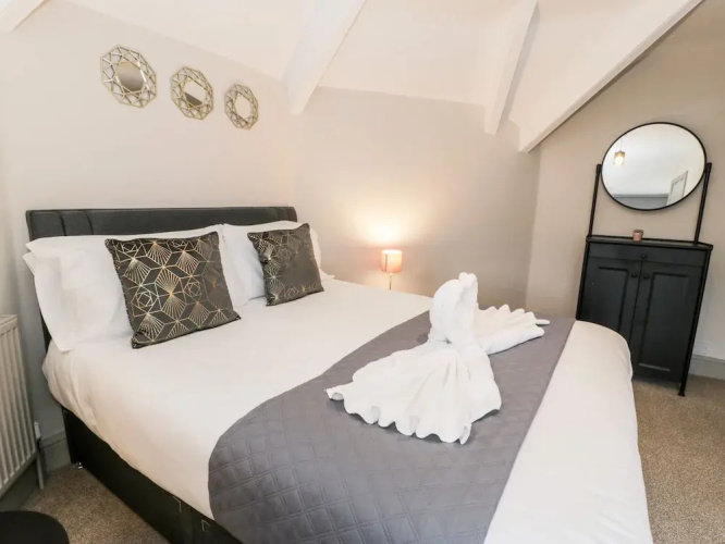 Rose Suite