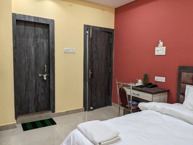 Hotel TRS Inn
