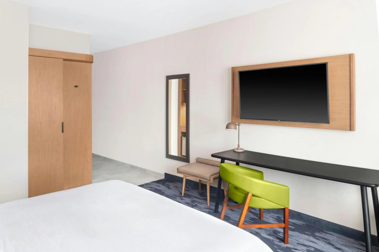 Fairfield Inn & Suites Detroit Taylor photo 8