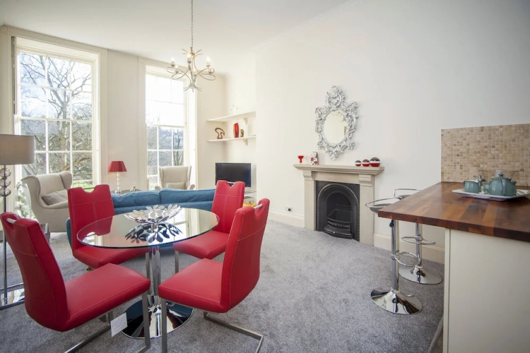 The Green Park Apartment