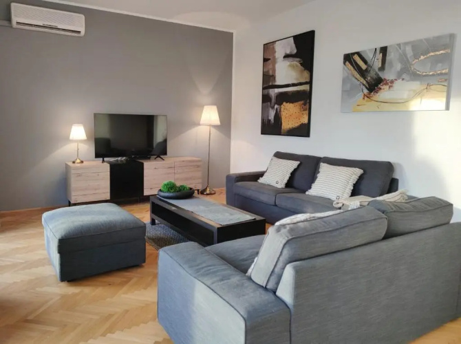 Apartment Valentino