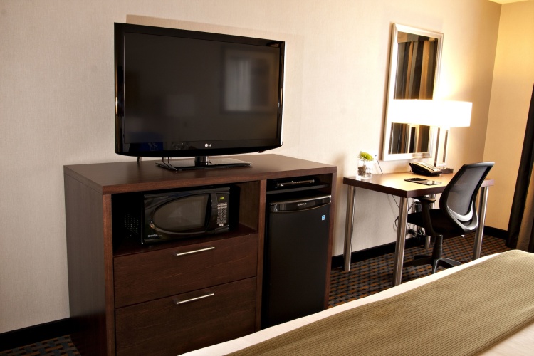 Holiday Inn Express Pembroke photo 25