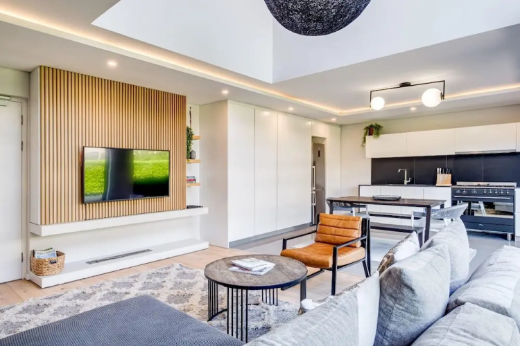 Bahati Executive Pad