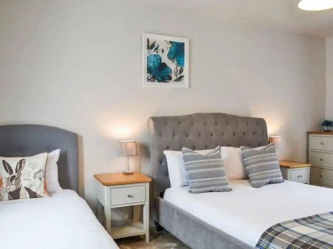 The Old Granary - Holiday Cottage