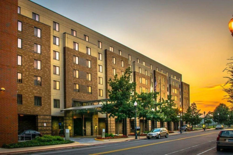 Lafayette Yard Hotel & Conference Center
