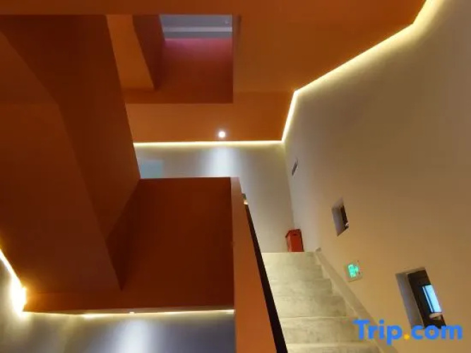 Sanjerdoe Hotel