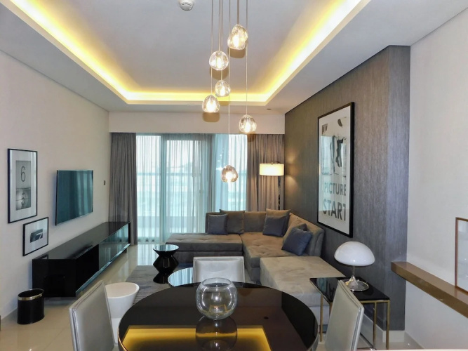 Luton Vacation Damac Paramount Tower