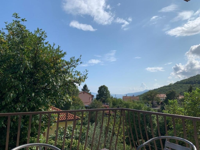 2 Bedrooms Apartment with sea view
