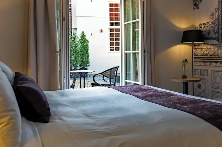 Standard Double Club room