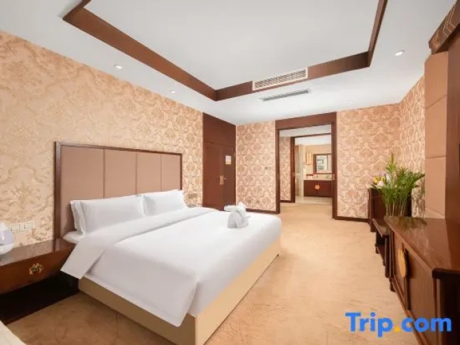 3 Bedrooms Luxury Suite