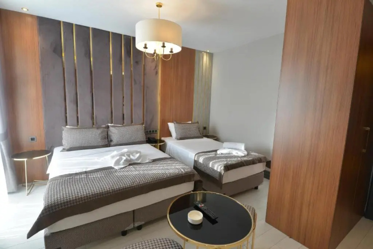 Santra Hotel