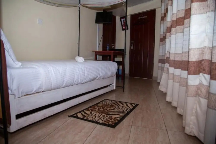 Greenvale Hotel