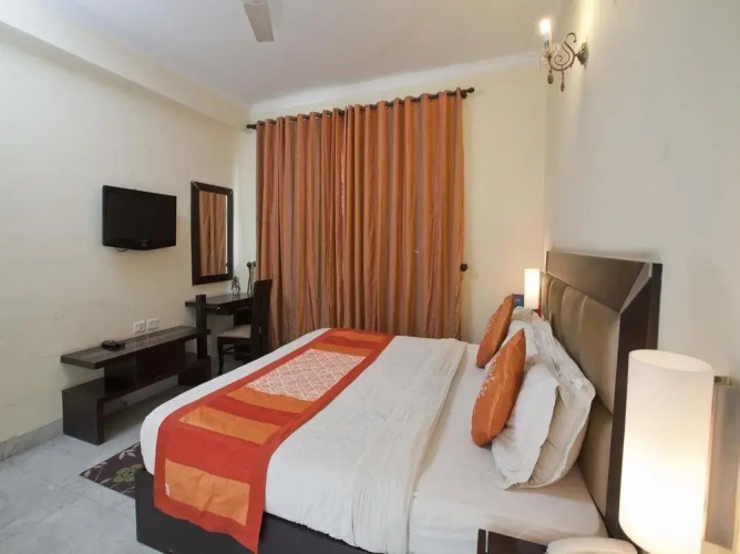 OYO Rooms Sector 44