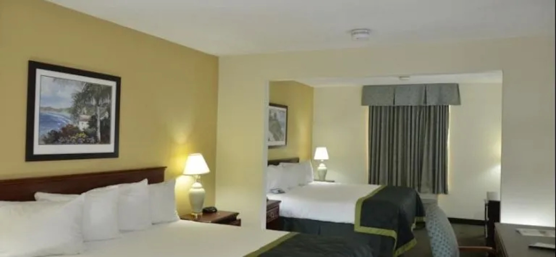 Baymont Inn & Suites Mason