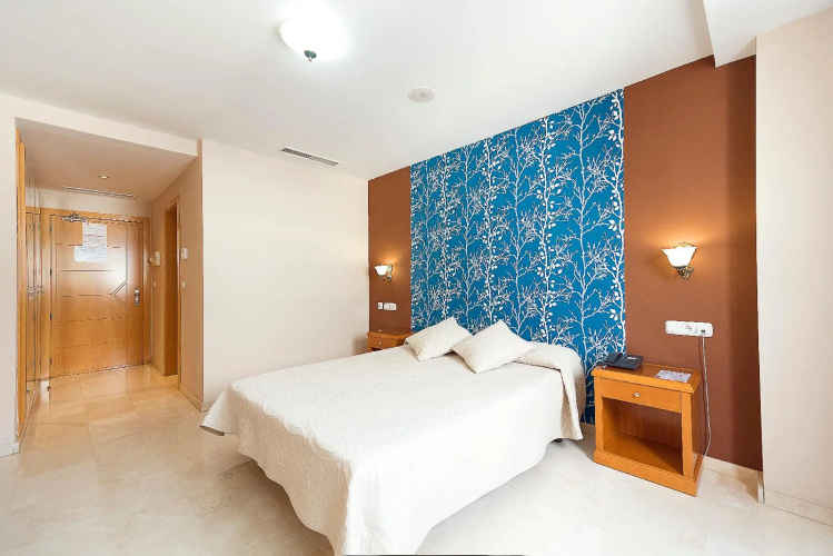 Hotel NS Albolut