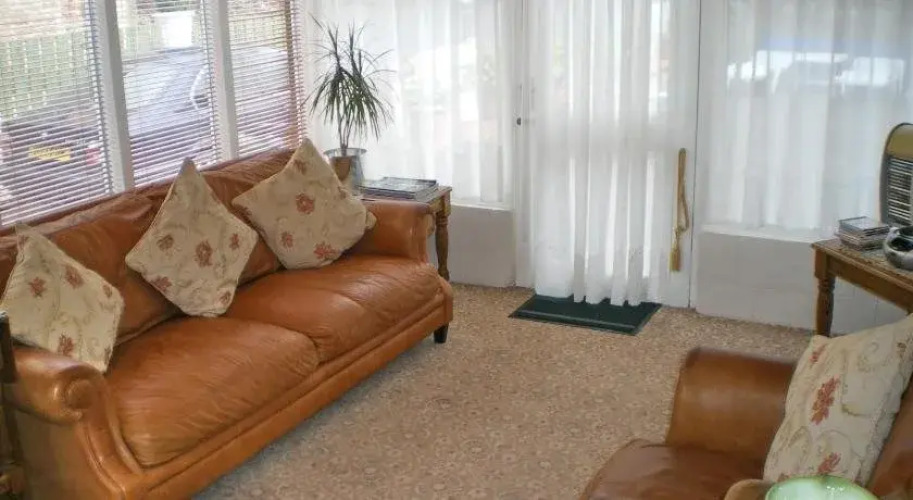 Laurel HouseOver view