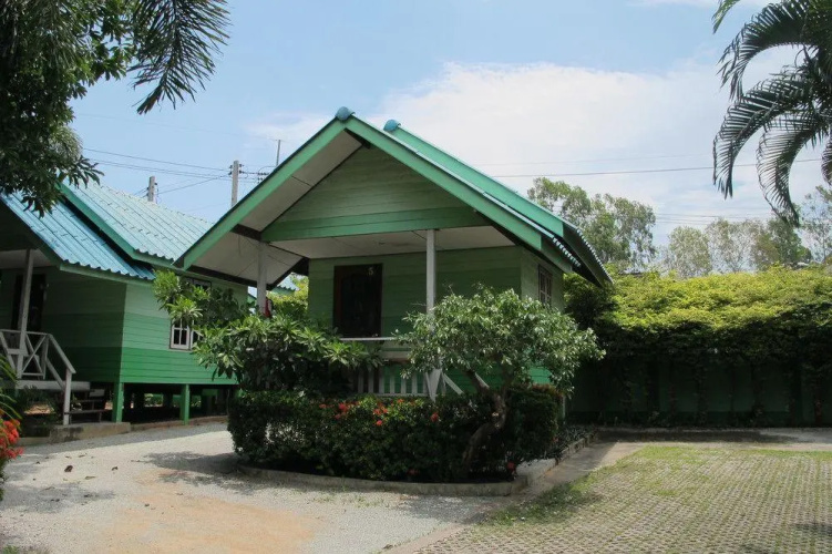 The Green Resort