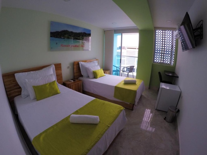Standard Twin room with view