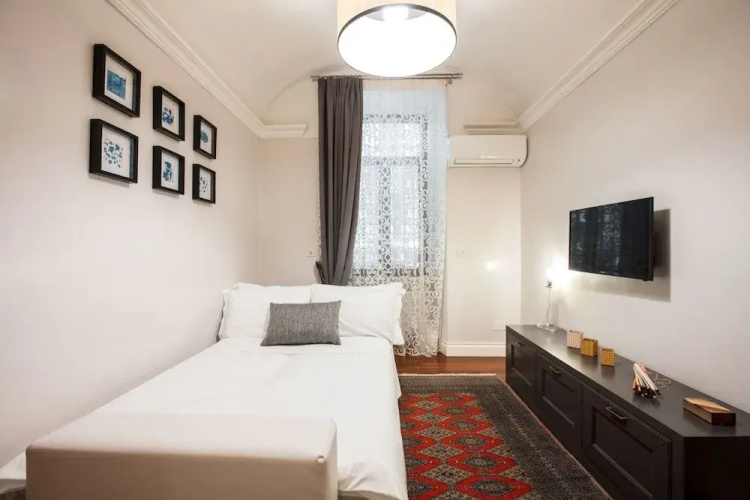 Modern and Elegant Flat Near Termini Station