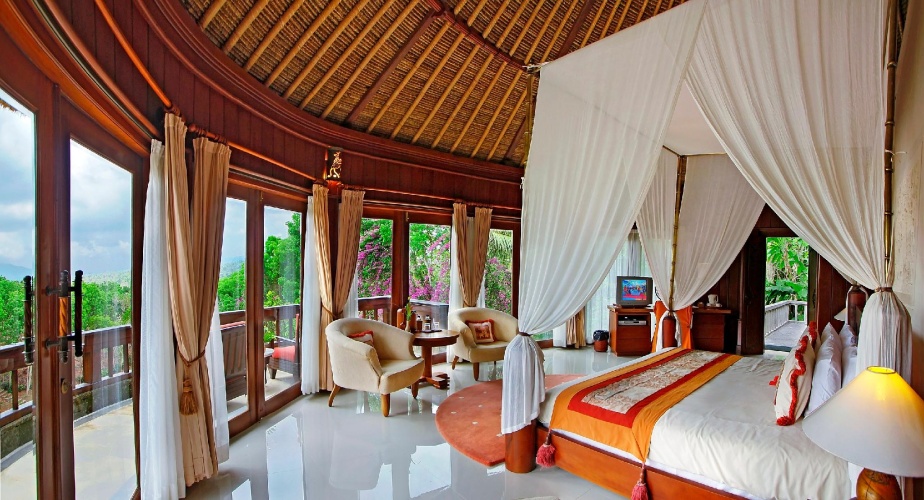 Standard room with bay view