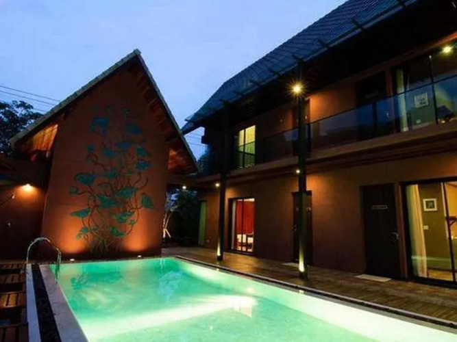 The Romn Villa