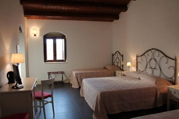 1 Bedroom Superior Quadruple room with garden view