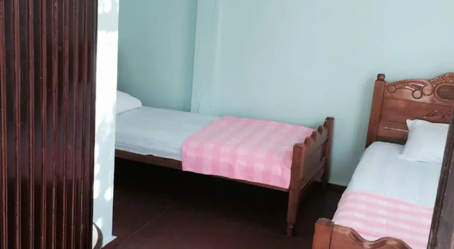 Mari Guest House