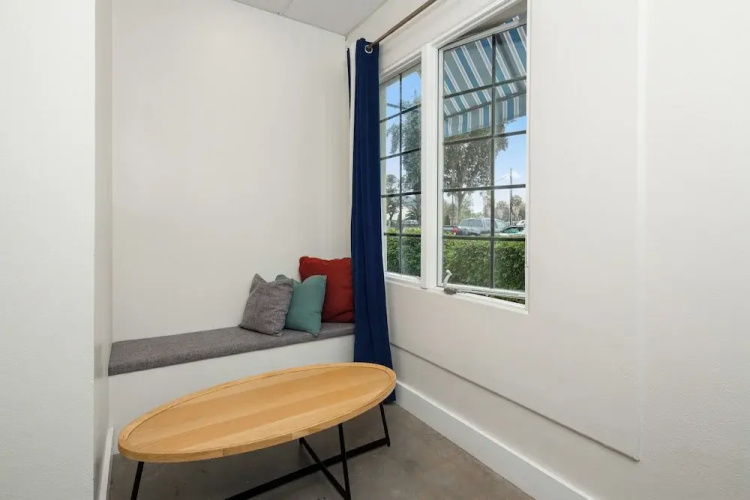 ITH Santa Barbara Surf Hostel