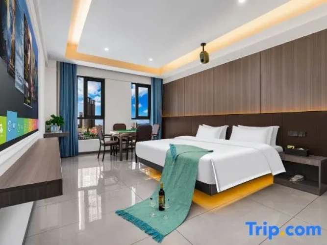 Deluxe Suite