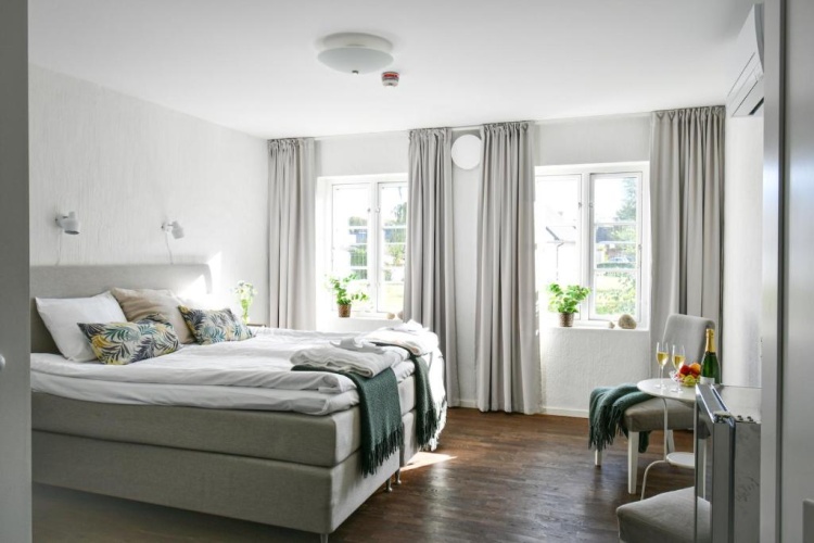 Courtyard Double room