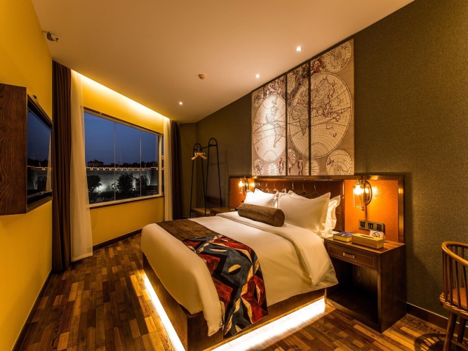 Standard room with view