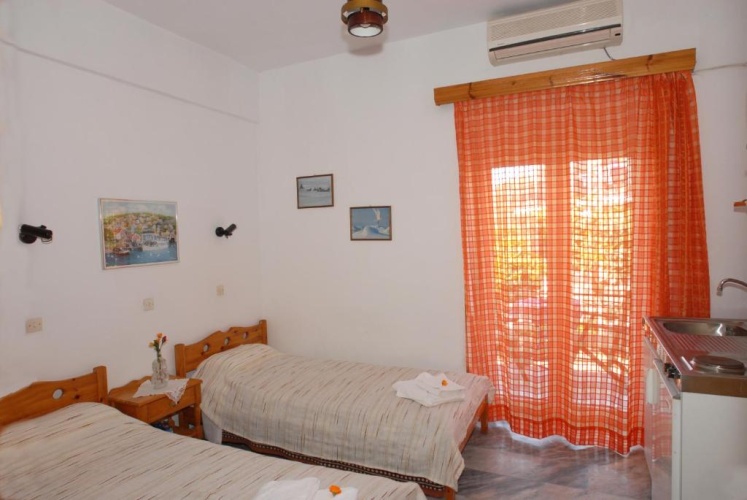 Studio with balcony and with view