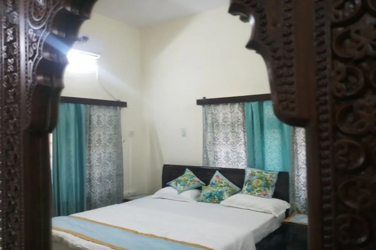 Krishnangan Home Stay
