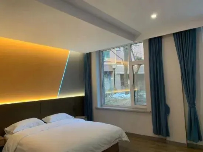 A Jia E-sports Hotel