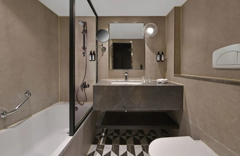 Deluxe Double Suite