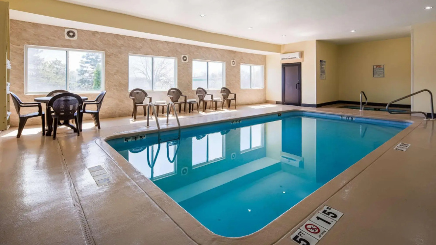 Quality Inn Blue Springs