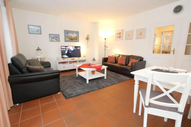 Haus-Suedstrand-Appartement-11