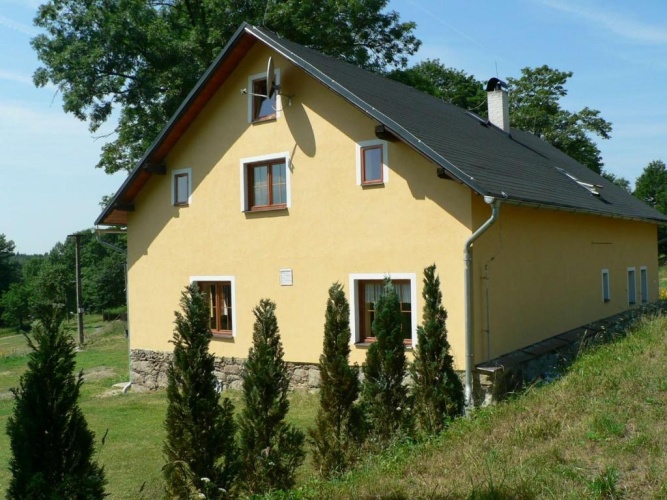 3 Bedrooms Cottage