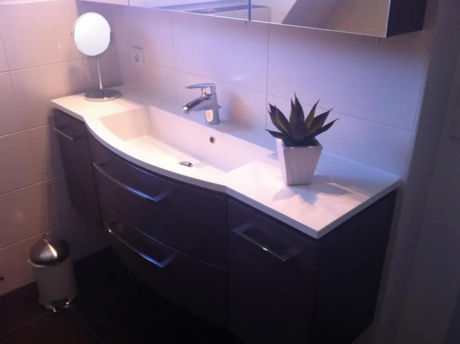 3 Bedrooms Apartment