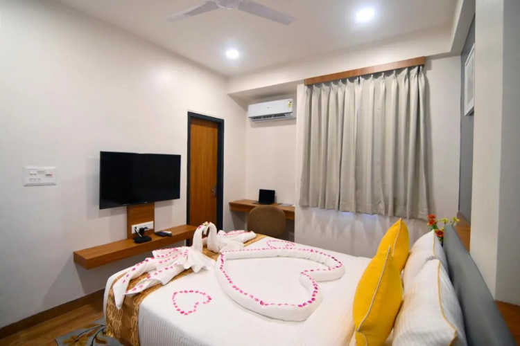 Carry Inn Hotel