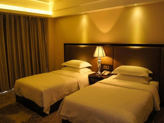 Park Lane Hotel