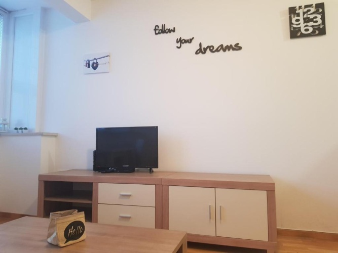 1 Bedroom Apartment