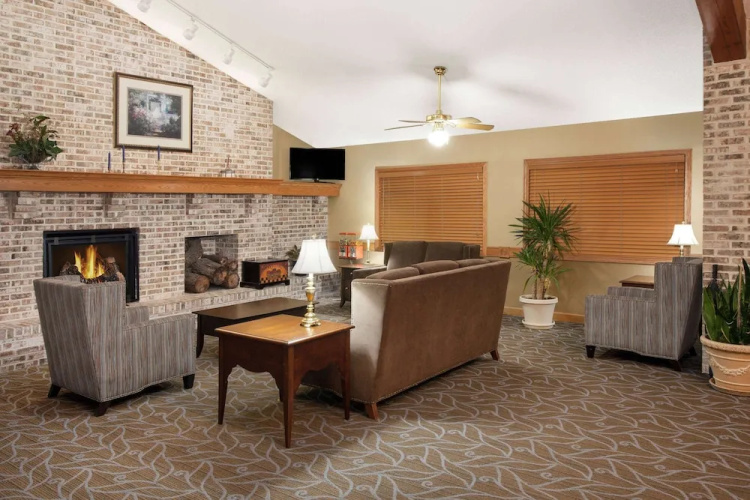 Americinn Webster City