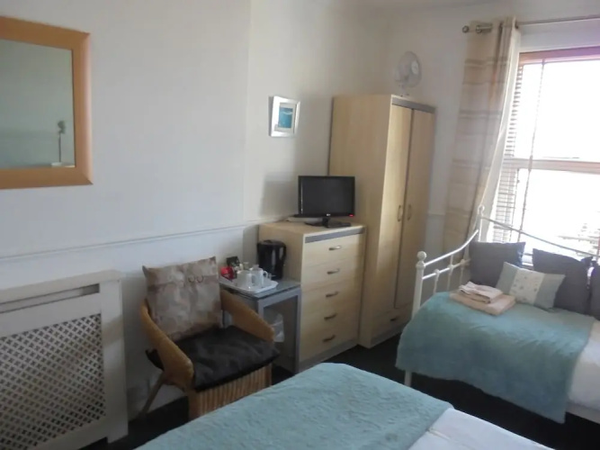 Beach House Bed & Breakfast