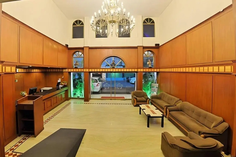 Hotel Chandra Park
