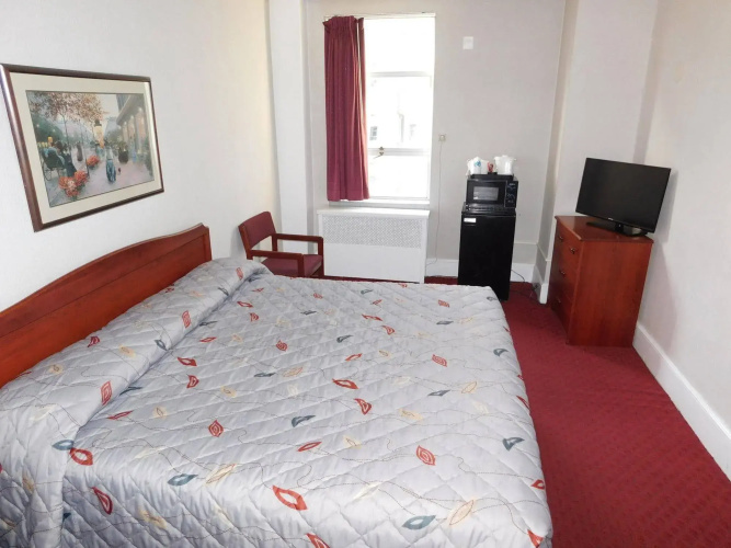 Hotel Harrington