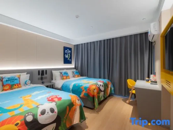 Deluxe Family room