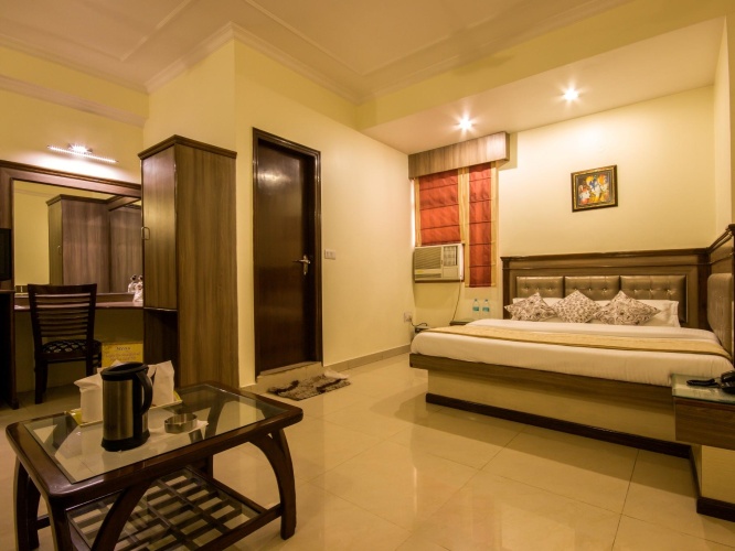 Standard Family room