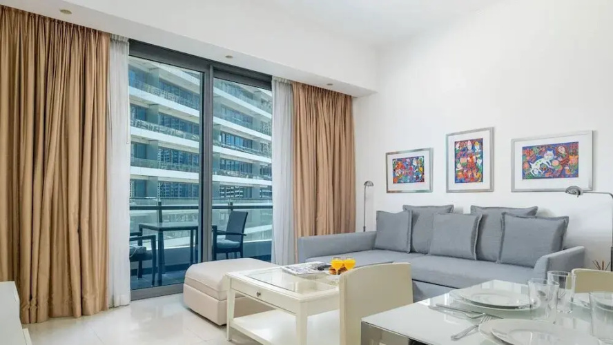 Silverene Towers 2 by LUX Holiday Home