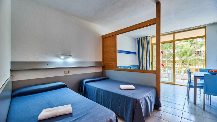 Inter2 Aparthotel Salou photo 6